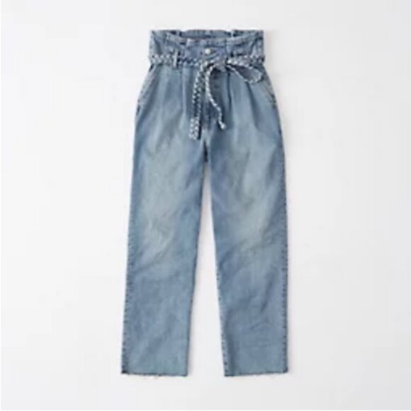 NWT Abercrombie High Rise Mom Jeans Denim 2 26 Blue Medium Paperbag Braid Belt - Picture 2 of 6